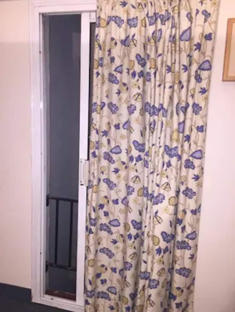 Ramblas Barcelona — Hotel rooms in Barcelona, Catalonia