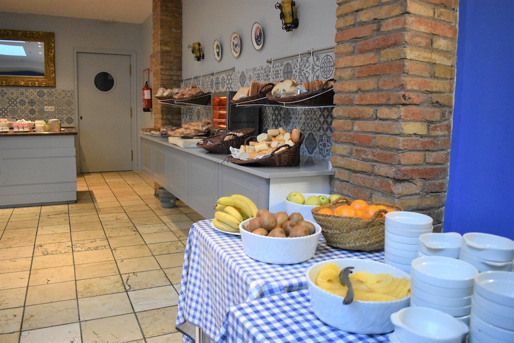 Ramblas Barcelona — Restaurant & bars in Barcelona, Catalonia