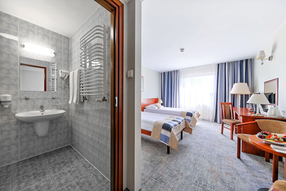 Hotel Gromada Warszawa Centrum — Hotel rooms in Warsaw, Masovian