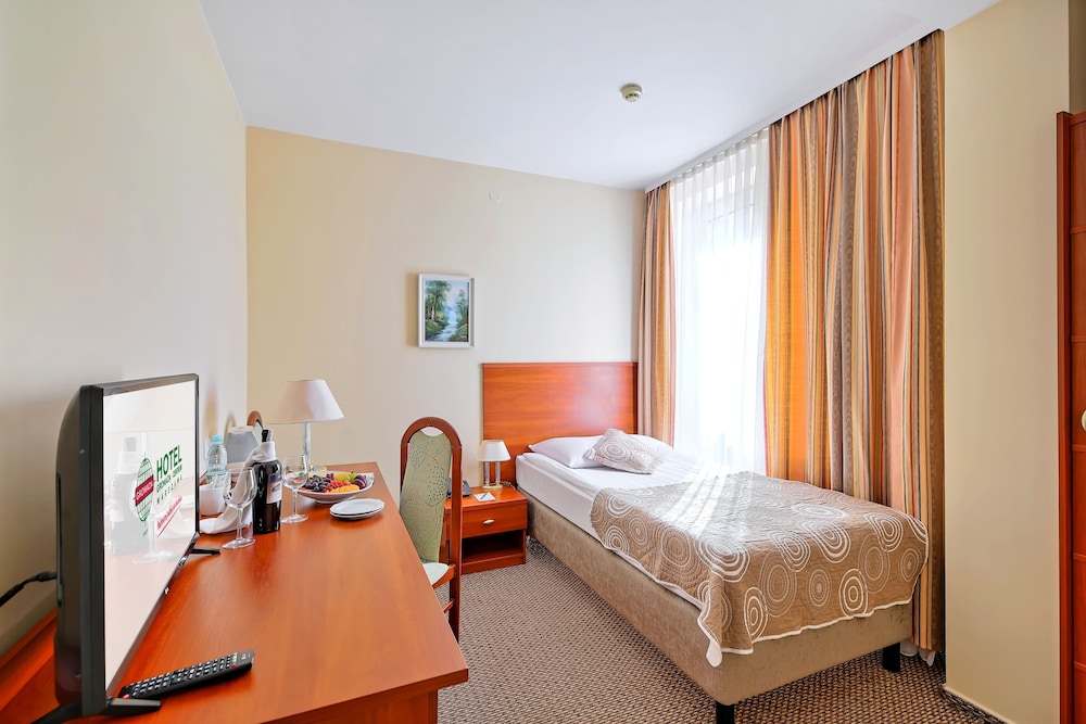 Hotel Gromada Warszawa Centrum — Hotel rooms in Warsaw, Masovian