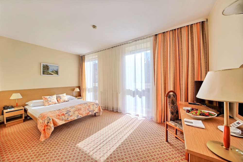 Hotel Gromada Warszawa Centrum — Hotel rooms in Warsaw, Masovian