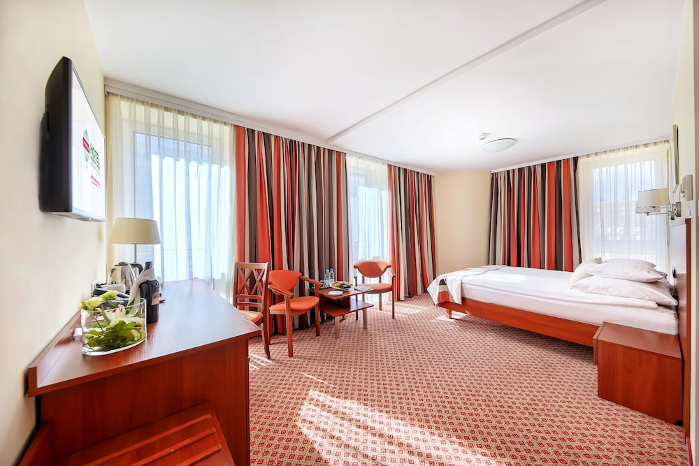 Hotel Gromada Warszawa Centrum — Hotel rooms in Warsaw, Masovian