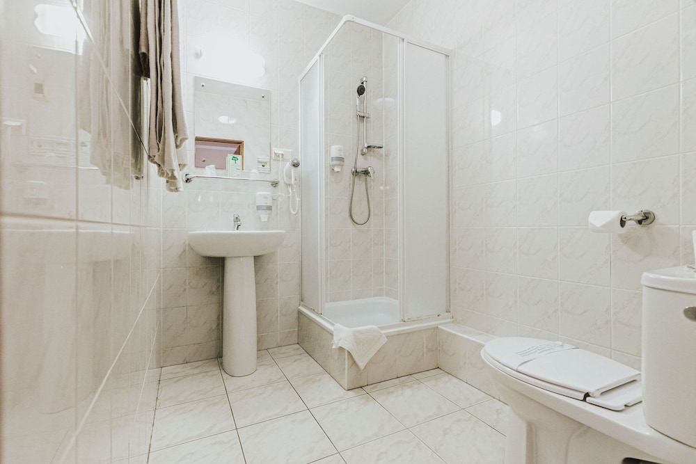Hotel Gromada Warszawa Centrum — Hotel rooms in Warsaw, Masovian