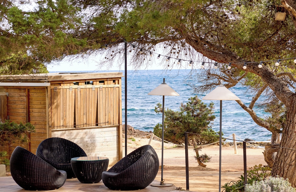 Catalonia Royal Ses Estaques - Adults Only — Beach in Santa Eulalia, Balearic Islands