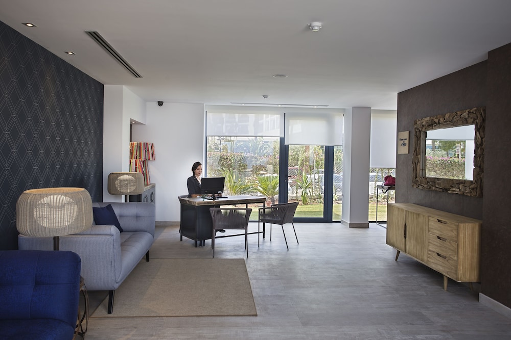 Catalonia Royal Ses Estaques - Adults Only — Hotel rooms in Santa Eulalia, Balearic Islands