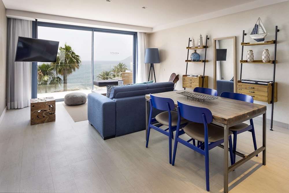 Catalonia Royal Ses Estaques - Adults Only — Hotel rooms in Santa Eulalia, Balearic Islands