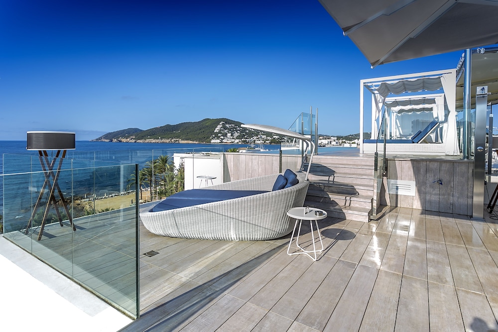 Catalonia Royal Ses Estaques - Adults Only — Swimming pool in Santa Eulalia, Balearic Islands