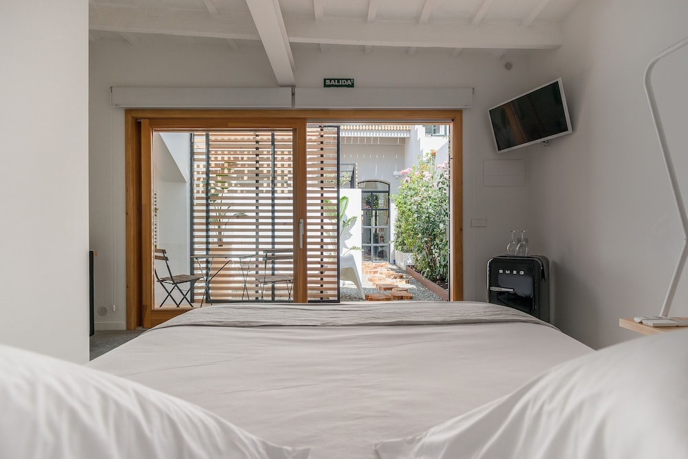 Sodium Hotel Boutique — Hotel rooms in Ciutadella de Menorca, Balearic Islands