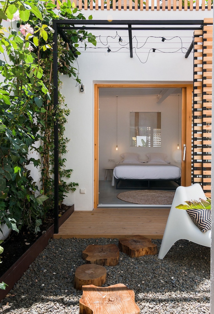 Sodium Hotel Boutique — Hotel rooms in Ciutadella de Menorca, Balearic Islands