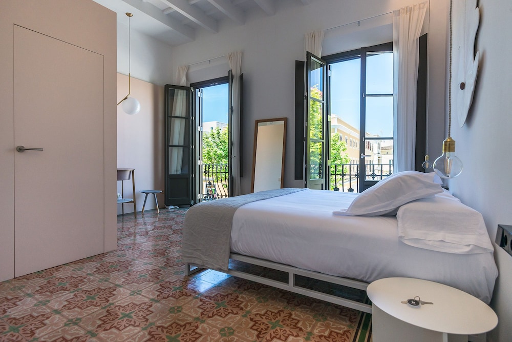 Sodium Hotel Boutique — Hotel rooms in Ciutadella de Menorca, Balearic Islands