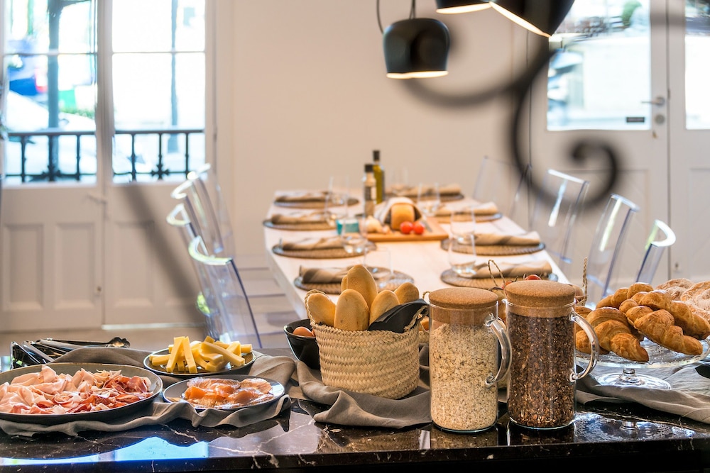 Sodium Hotel Boutique — Restaurant & bars in Ciutadella de Menorca, Balearic Islands