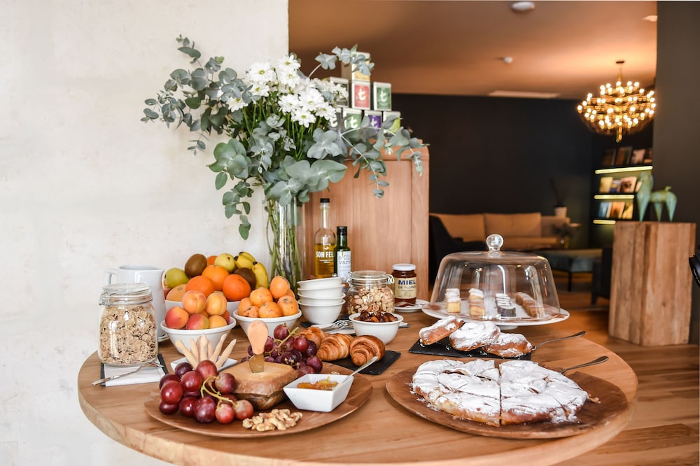 Bordoy Casa Ládico - Hotel Boutique Adults Only — Restaurant & bars in Mahon, Balearic Islands