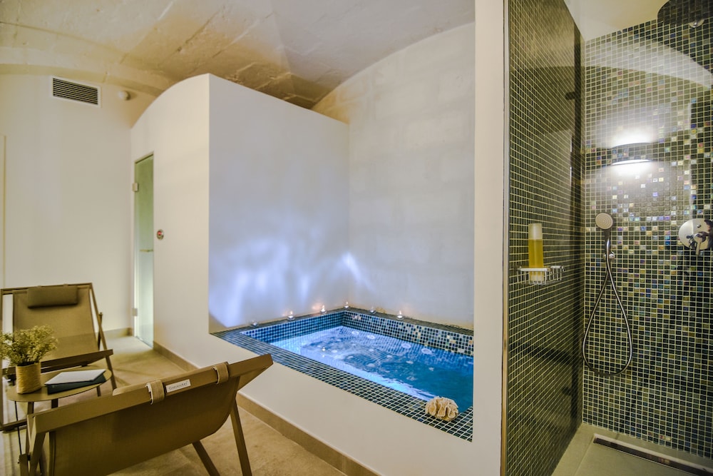 Bordoy Casa Ládico - Hotel Boutique Adults Only — Swimming pool in Mahon, Balearic Islands