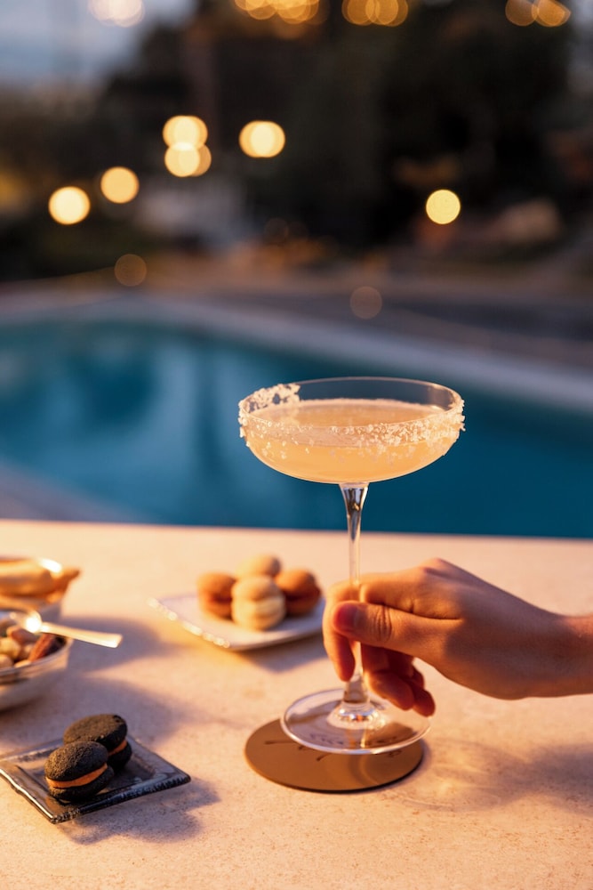 Rome Cavalieri, A Waldorf Astoria Hotel — Restaurant & bars in Rome, Lazio