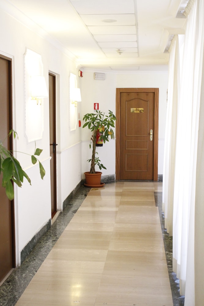 Hotel San Giusto — Hotel building in Rome, Lazio