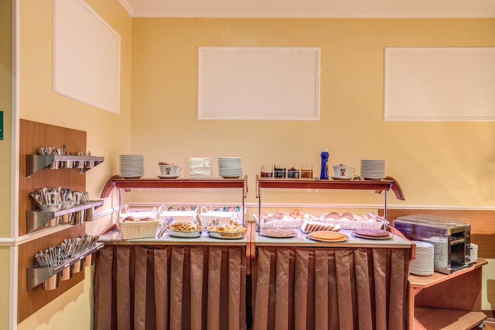 Hotel San Marco — Restaurant & bars in Rome, Lazio
