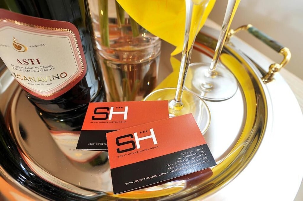 Hotel Scott House Rome — Restaurant & bars in Rome, Lazio