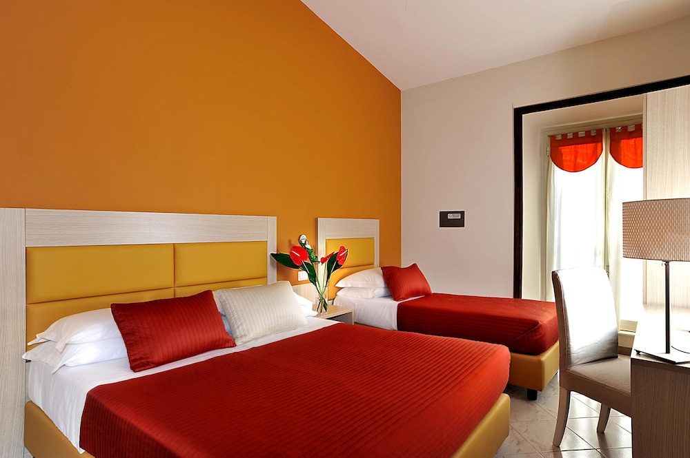 Hotel Scott House Rome — Hotel rooms in Rome, Lazio