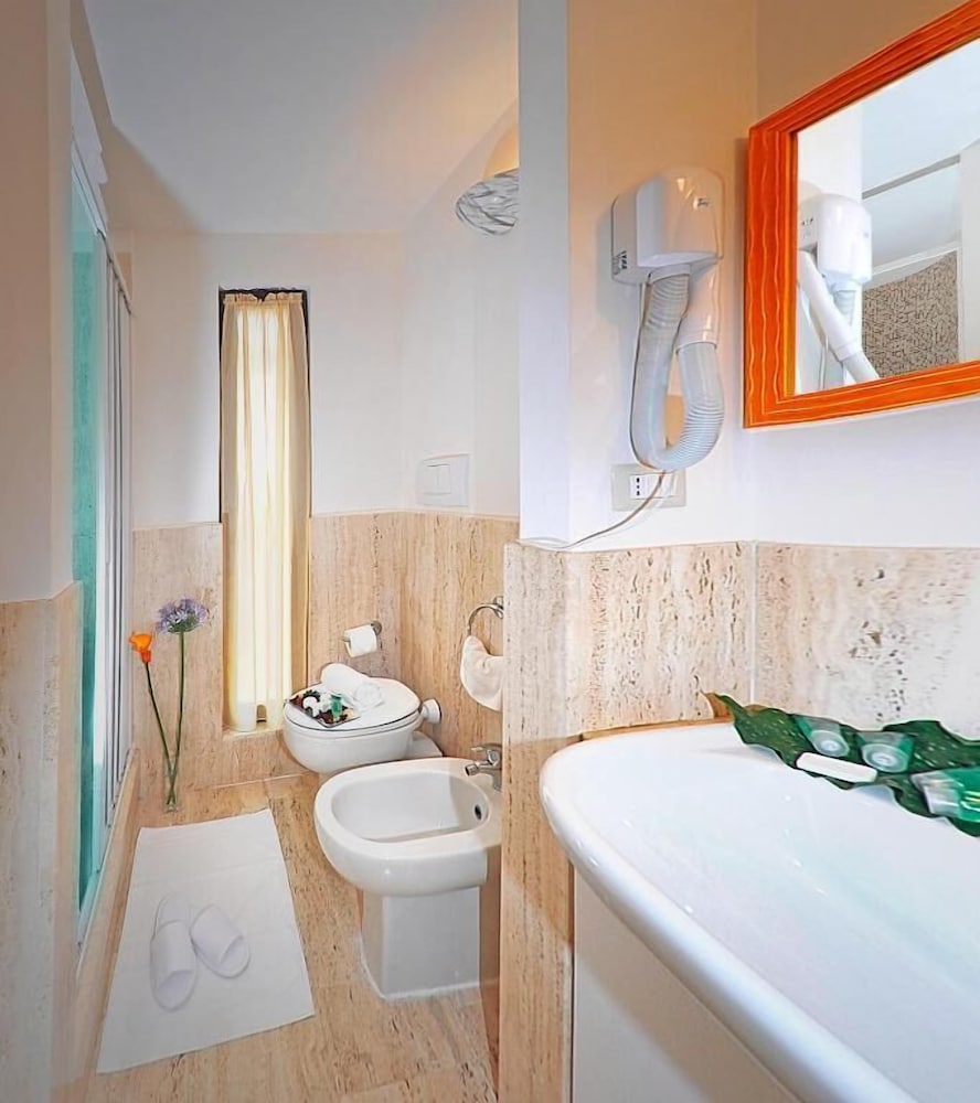 Hotel Scott House Rome — Hotel rooms in Rome, Lazio