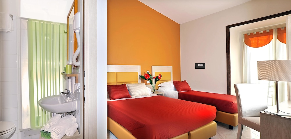 Hotel Scott House Rome — Hotel rooms in Rome, Lazio