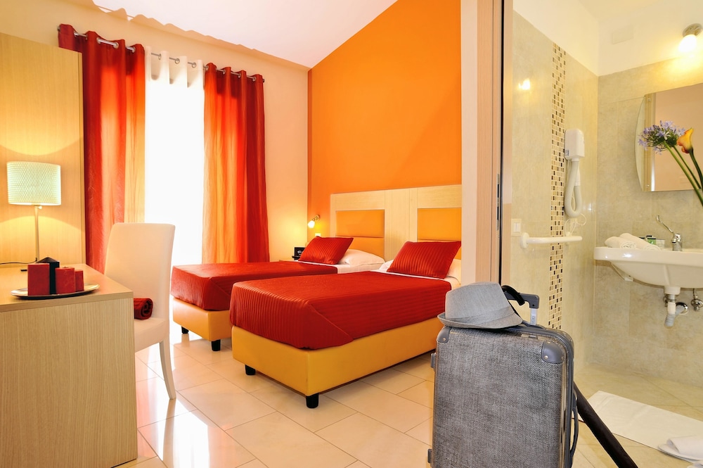 Hotel Scott House Rome — Hotel rooms in Rome, Lazio