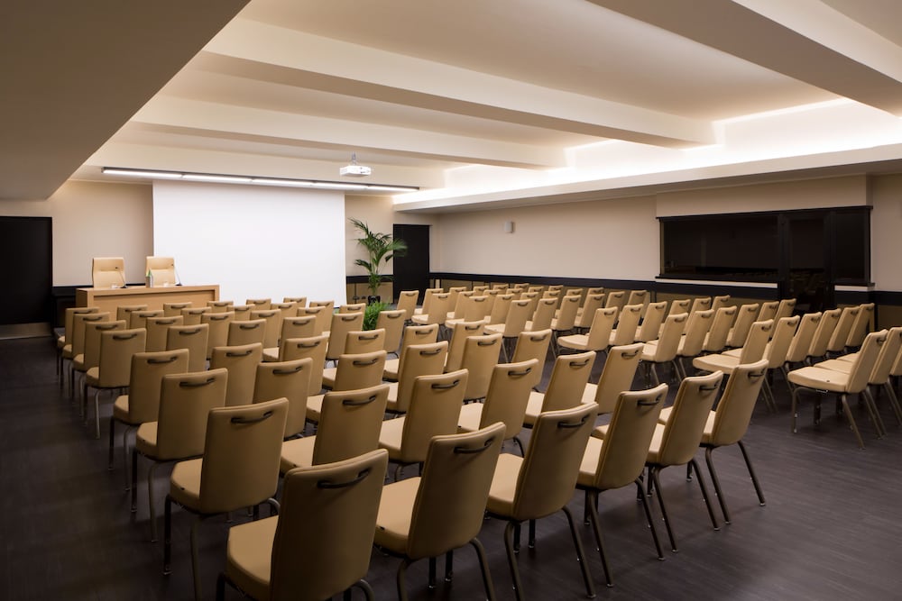Starhotels Metropole — Hotel building in Rome, Lazio