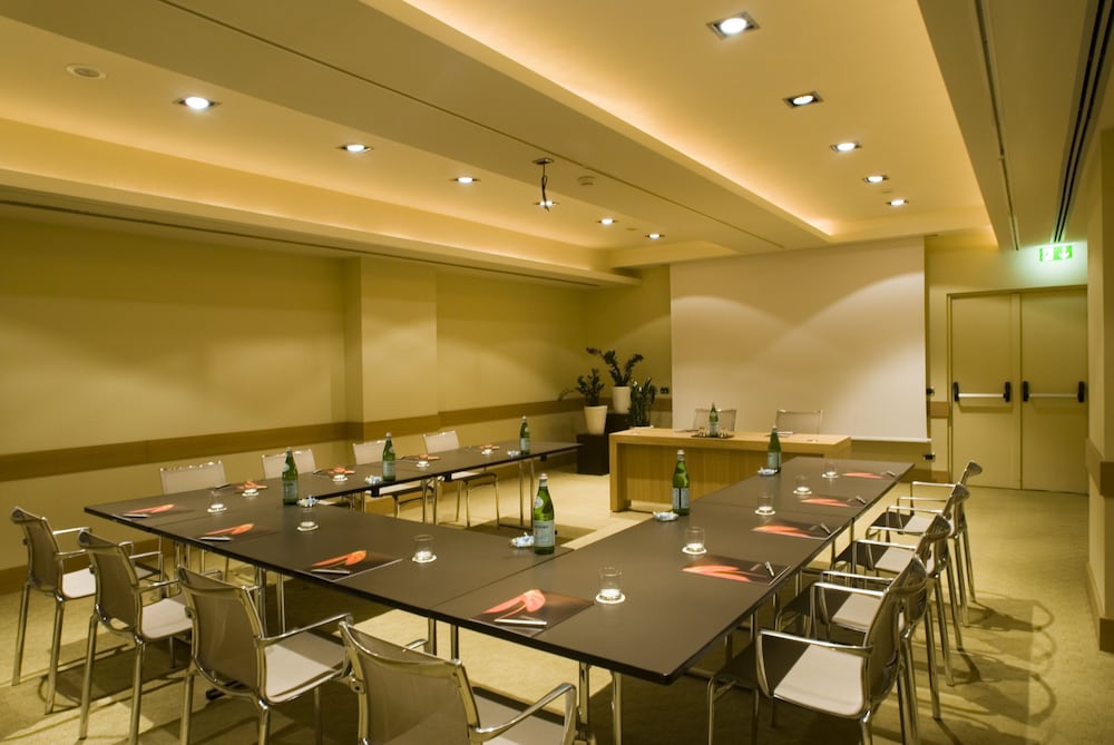 Starhotels Metropole — Restaurant & bars in Rome, Lazio