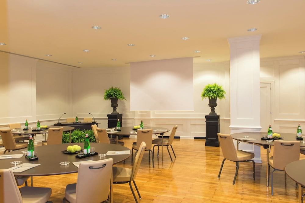 Starhotels Michelangelo — Restaurant & bars in Rome, Lazio