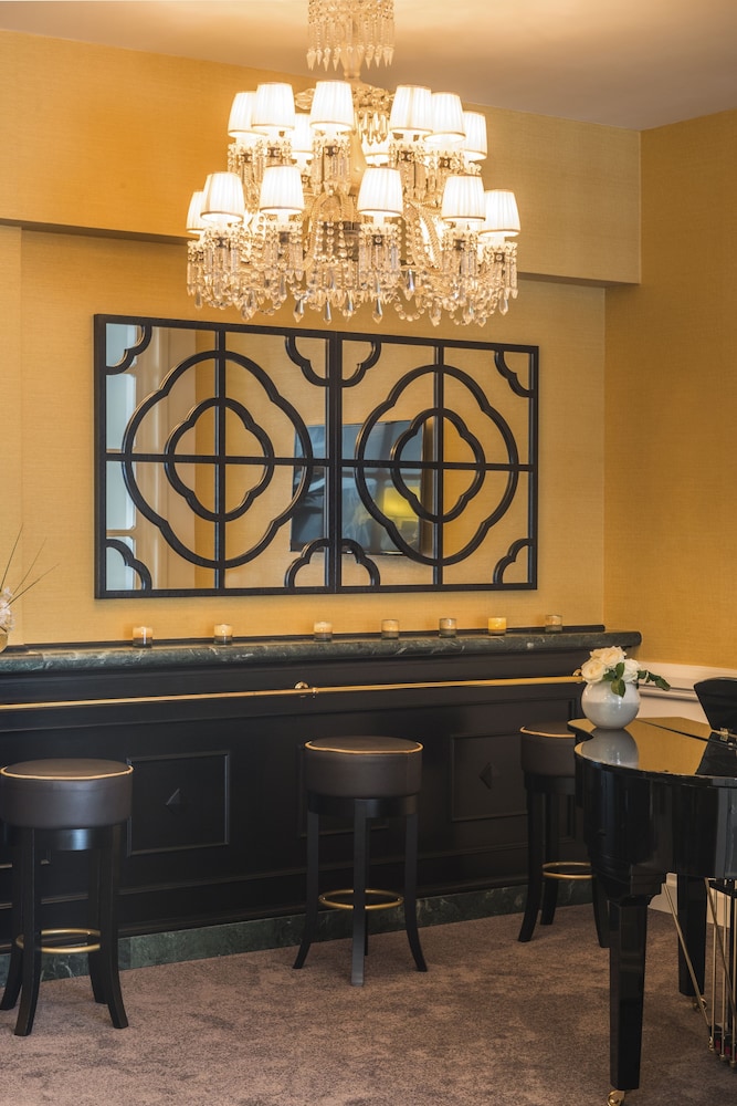 Starhotels Michelangelo — Restaurant & bars in Rome, Lazio