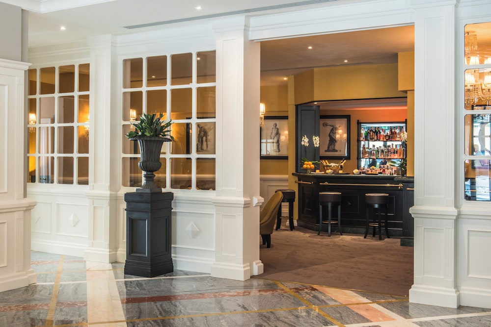 Starhotels Michelangelo — Restaurant & bars in Rome, Lazio