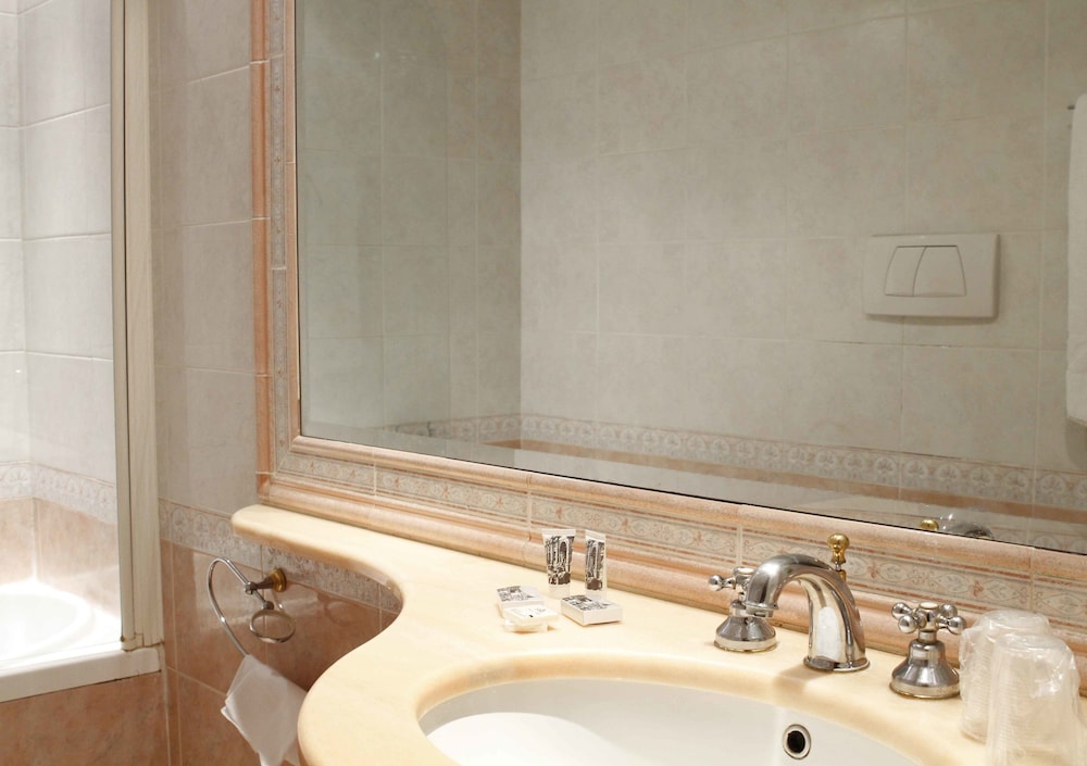 Hotel Torino — Hotel rooms in Rome, Lazio