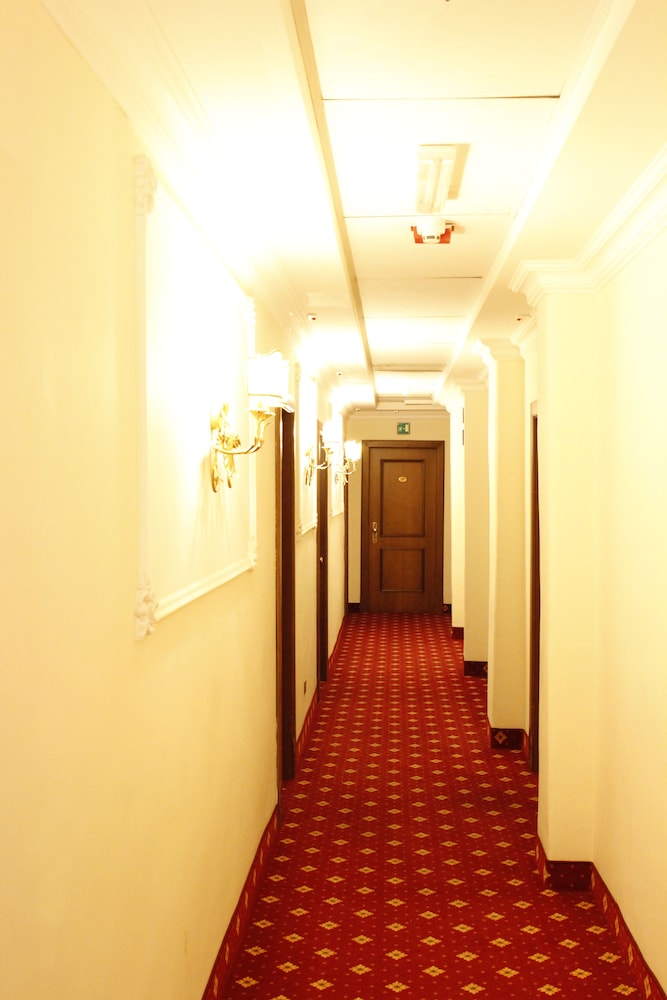 Hotel Torino — Hotel building in Rome, Lazio