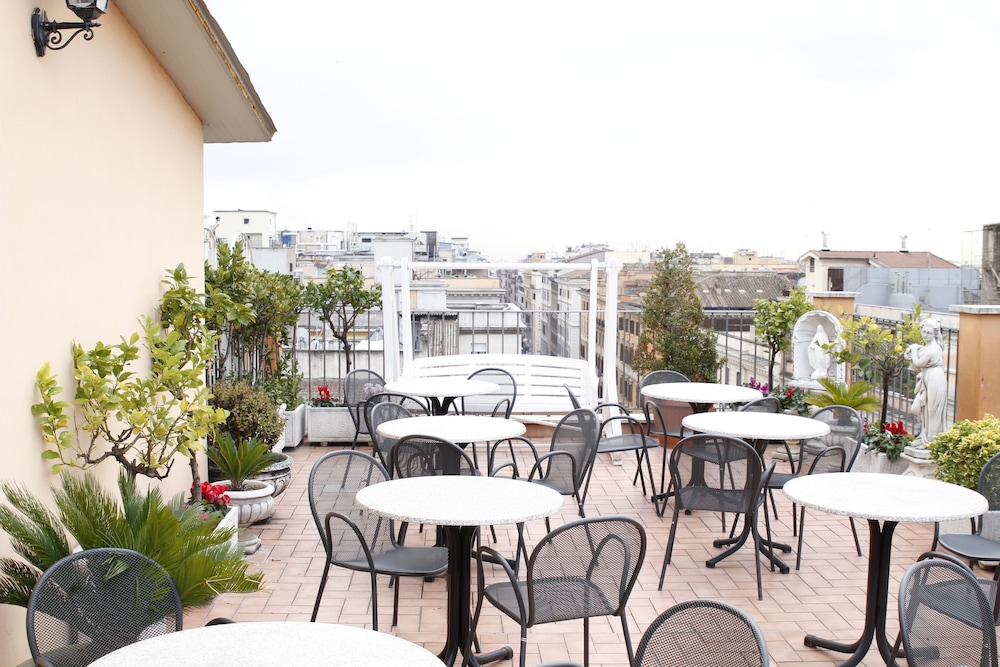 Hotel Torino — Restaurant & bars in Rome, Lazio