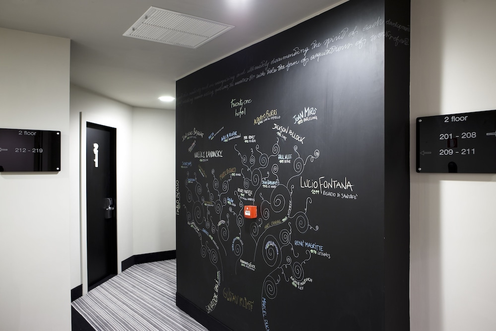 Twentyone Hotel — Hotel rooms in Rome, Lazio