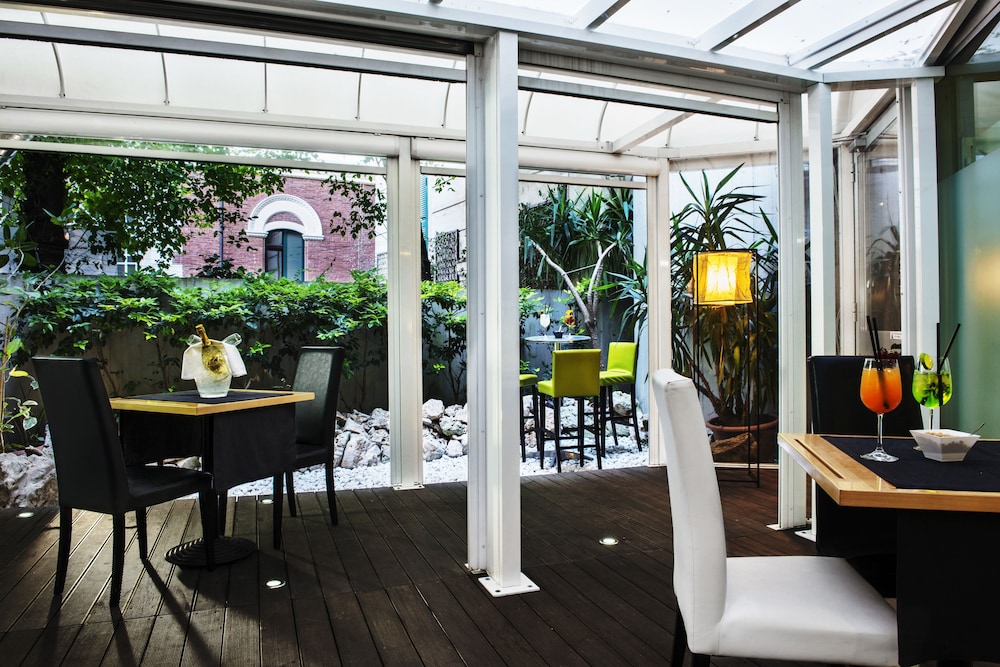 Twentyone Hotel — Restaurant & bars in Rome, Lazio