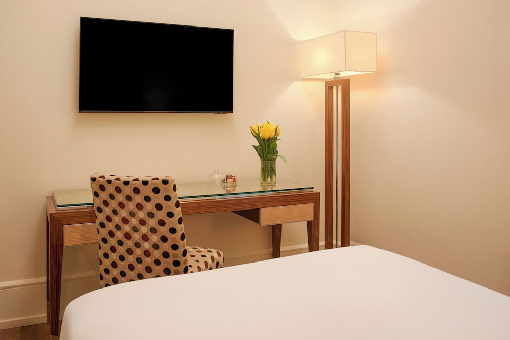 UNA Hotels Decò Roma — Hotel rooms in Rome, Lazio