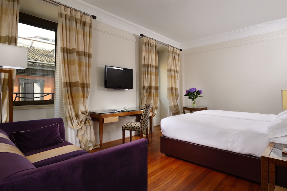 UNA Hotels Decò Roma — Hotel rooms in Rome, Lazio