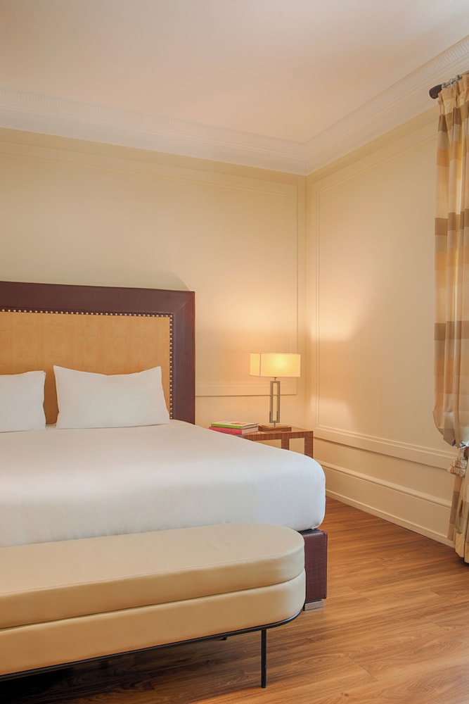 UNA Hotels Decò Roma — Hotel rooms in Rome, Lazio