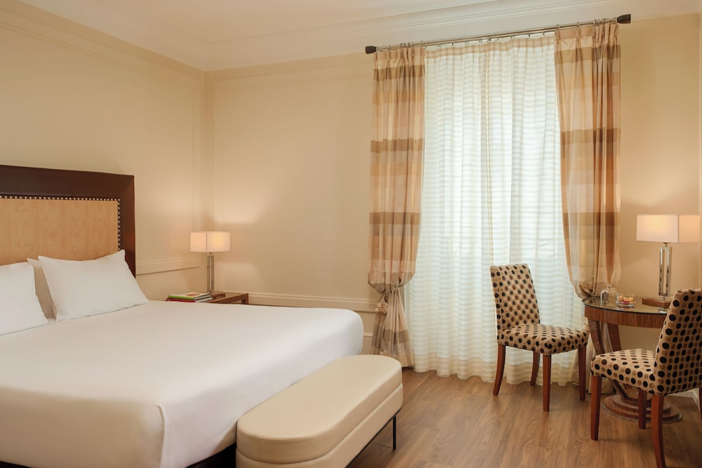UNA Hotels Decò Roma — Hotel rooms in Rome, Lazio