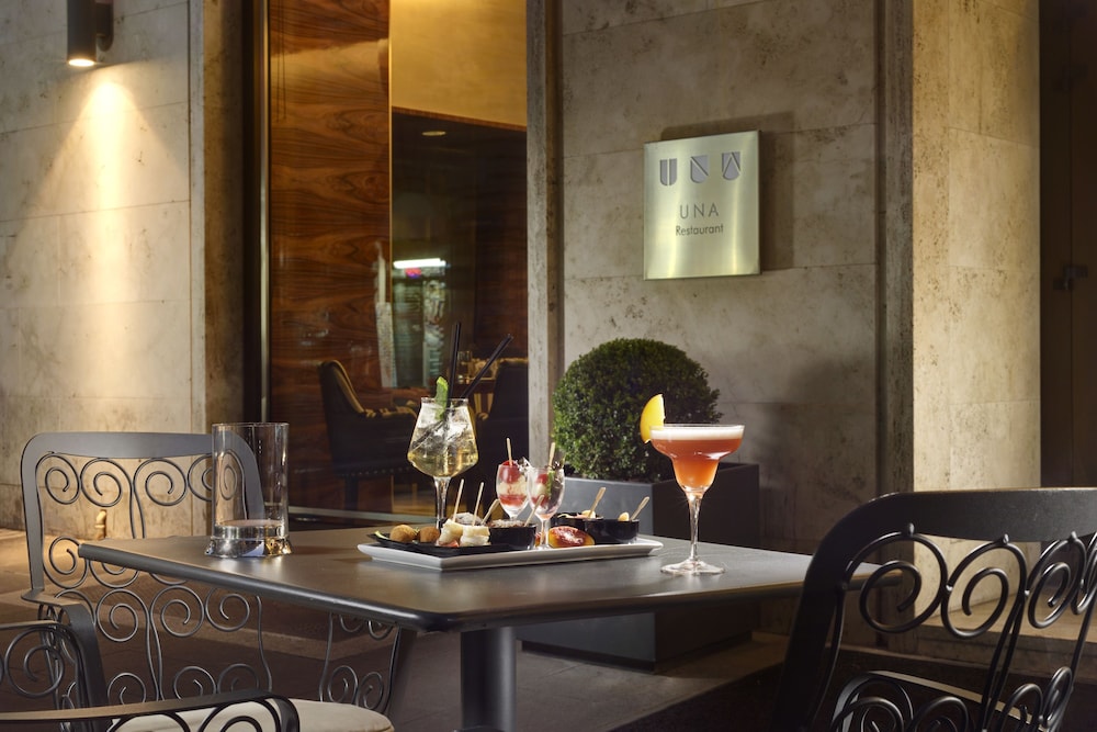 UNA Hotels Decò Roma — Restaurant & bars in Rome, Lazio