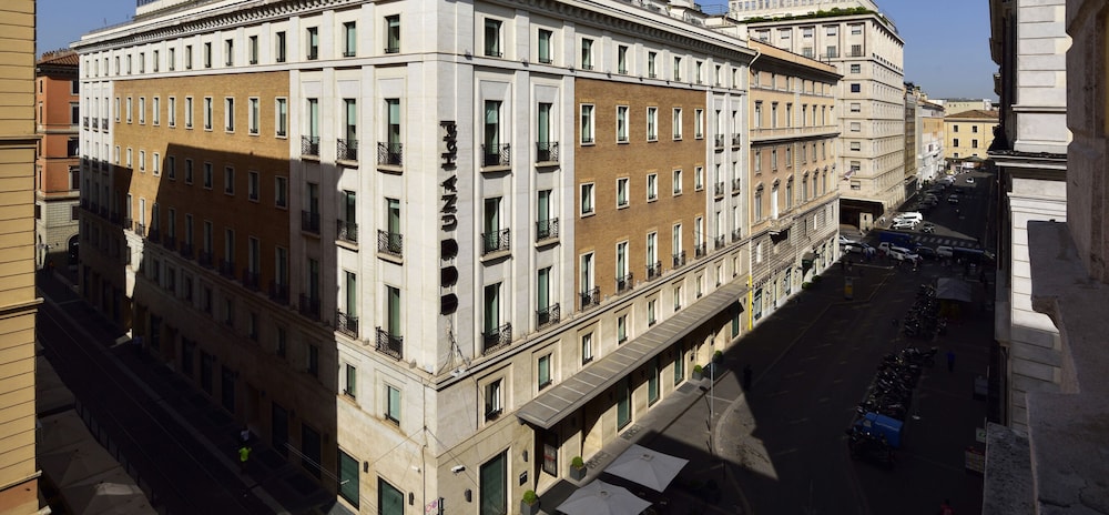 UNA Hotels Decò Roma - zdjęcie 2
