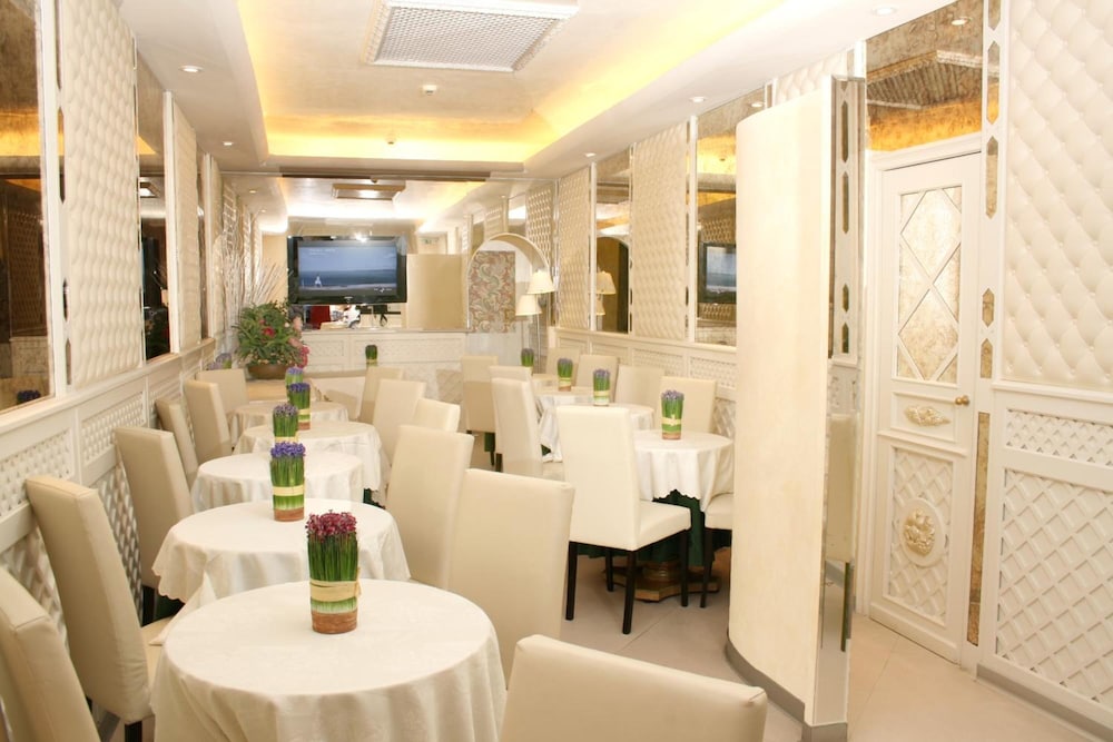 Hotel Valle — Restaurant & bars in Rome, Lazio