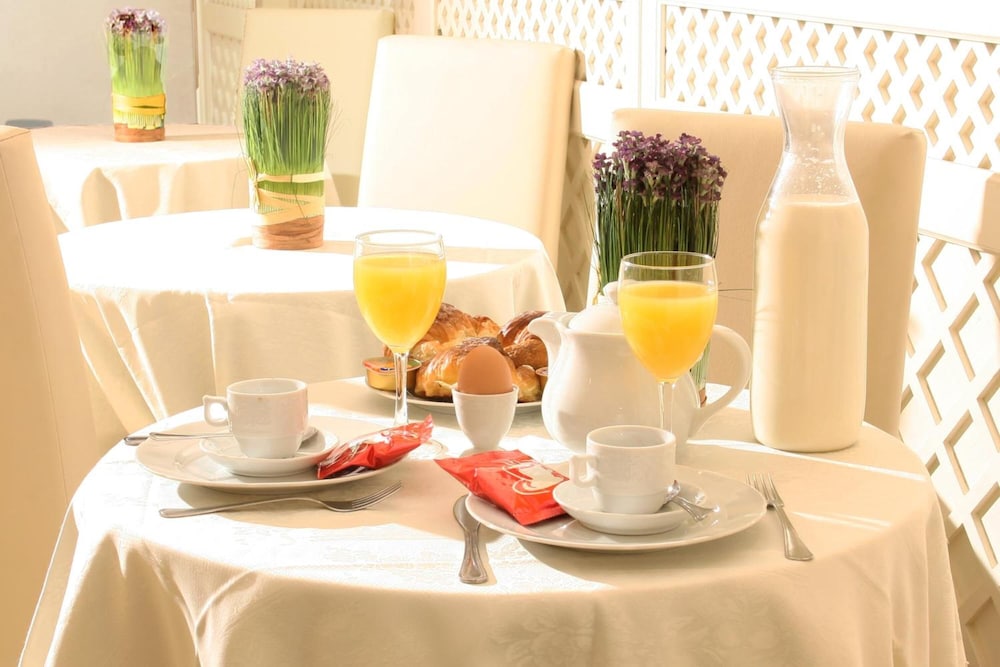 Hotel Valle — Restaurant & bars in Rome, Lazio