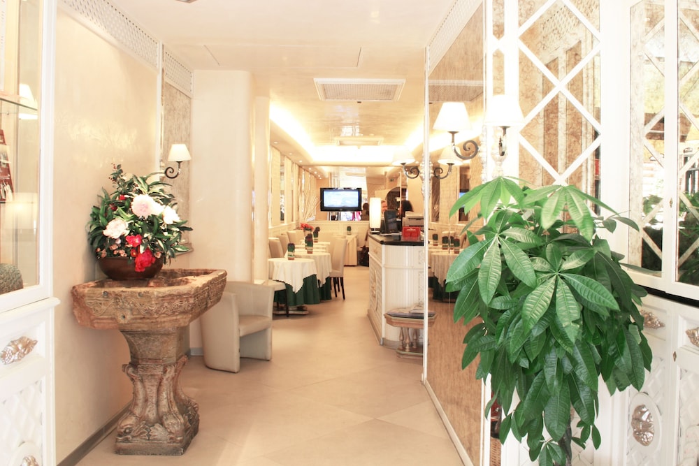 Hotel Valle — Restaurant & bars in Rome, Lazio