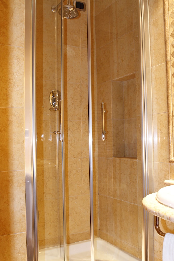 Villa Pinciana — Hotel rooms in Rome, Lazio