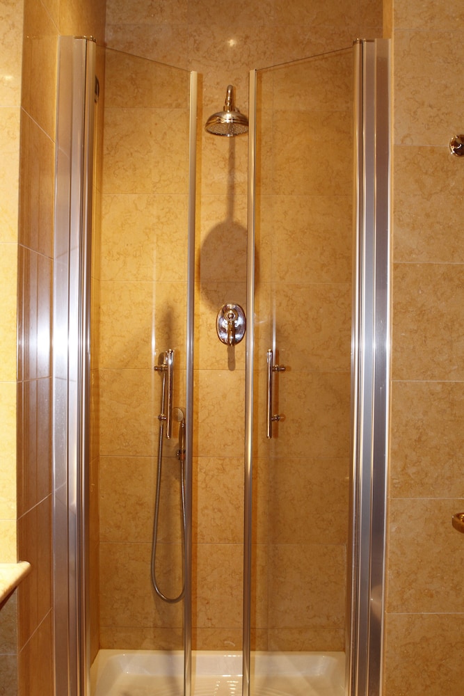 Villa Pinciana — Hotel rooms in Rome, Lazio