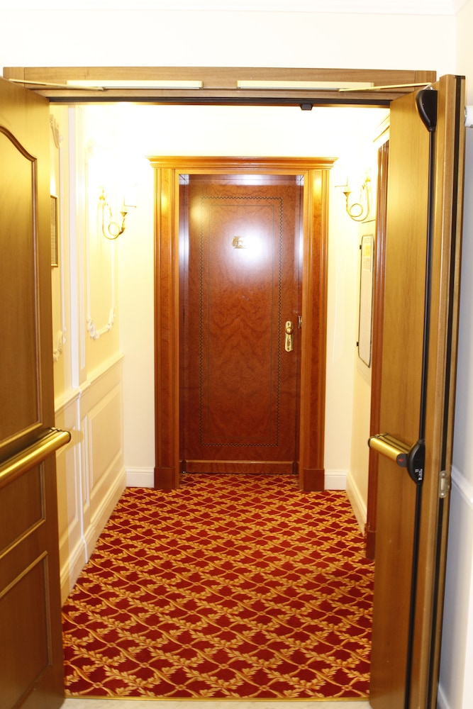 Villa Pinciana — Hotel building in Rome, Lazio