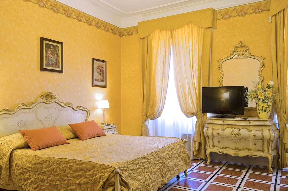 Hotel Villa San Lorenzo Maria — Hotel rooms in Rome, Lazio