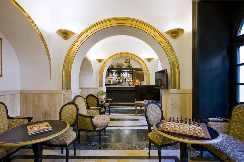 Hotel Villa San Lorenzo Maria — Restaurant & bars in Rome, Lazio