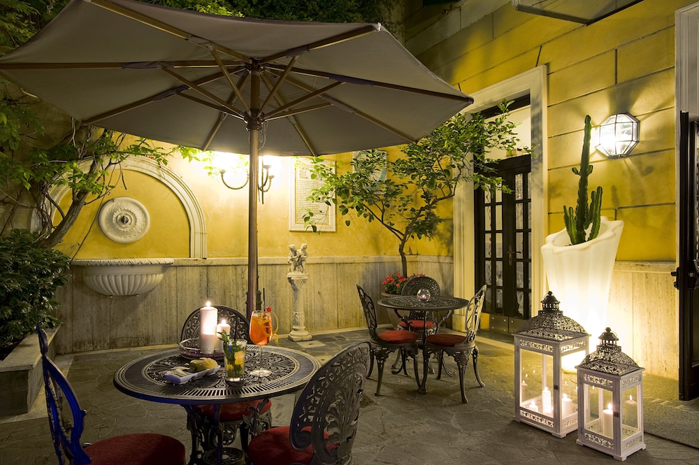Hotel Villa San Lorenzo Maria — Restaurant & bars in Rome, Lazio